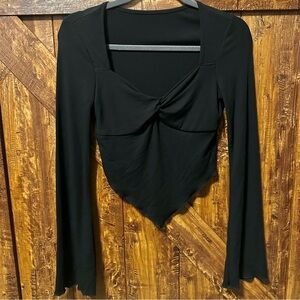 Ladies top by SHEIN. Black. Size: S.